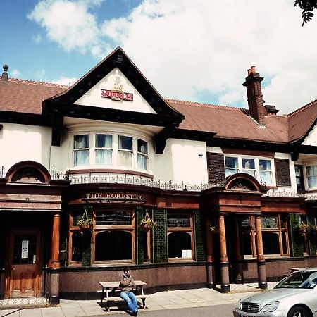 The Forester Ealing Лондон Экстерьер фото