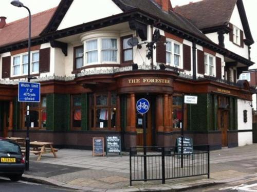The Forester Ealing Лондон Экстерьер фото